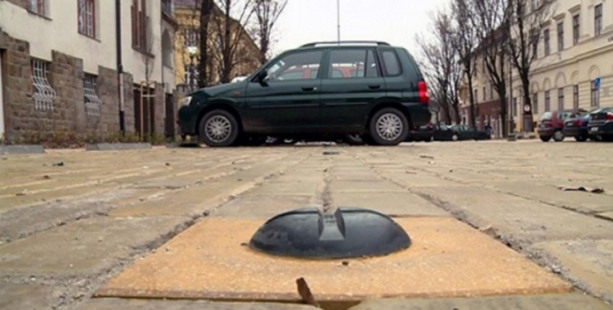 Okos parkolók létrehozásán dolgozik a Magyar Telekom