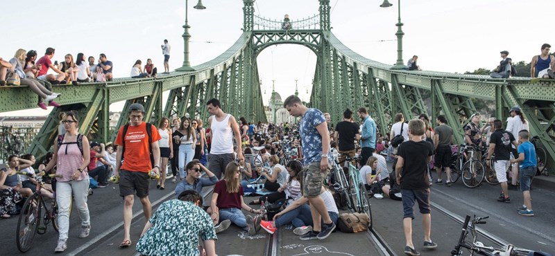 Idén nyáron is lehet piknikezni hétvégenként a Szabadság hídon