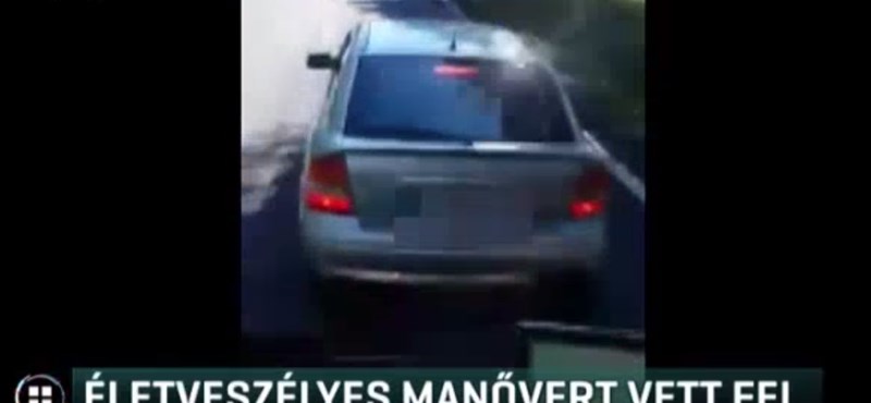 Veszélyes és idegesítő manőverrel szórakozott egy autós a 22-es úton