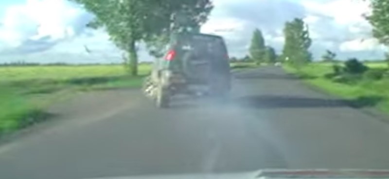 Autós üldözés Debrecen mellett: 4 évet kapott a sofőr – videó