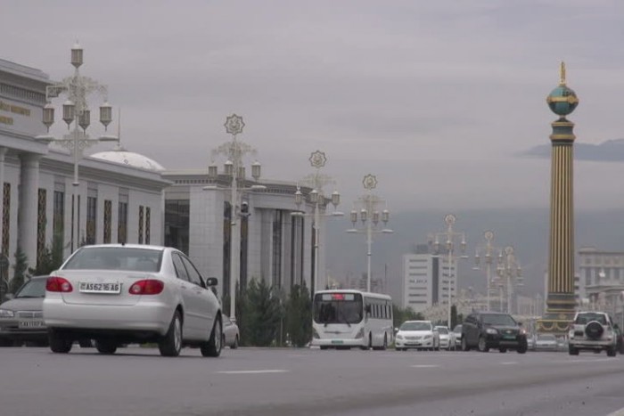 Elveszik a nők jogosítványát Türkmenisztánban
