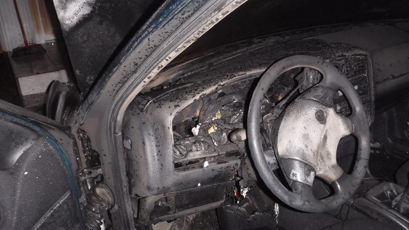 Mit tegyünk, ha tűz keletkezett az autónkban?