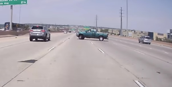 Videó – Büntetni akart az autós, de ő húzta a rövidebbet