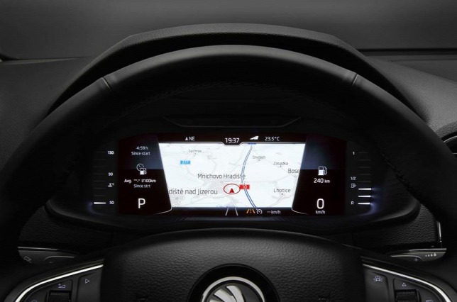 A Skoda egyes modelljeiben is megjelenik a Volkswagen konszern több márkájánál használt digitális műszerfal