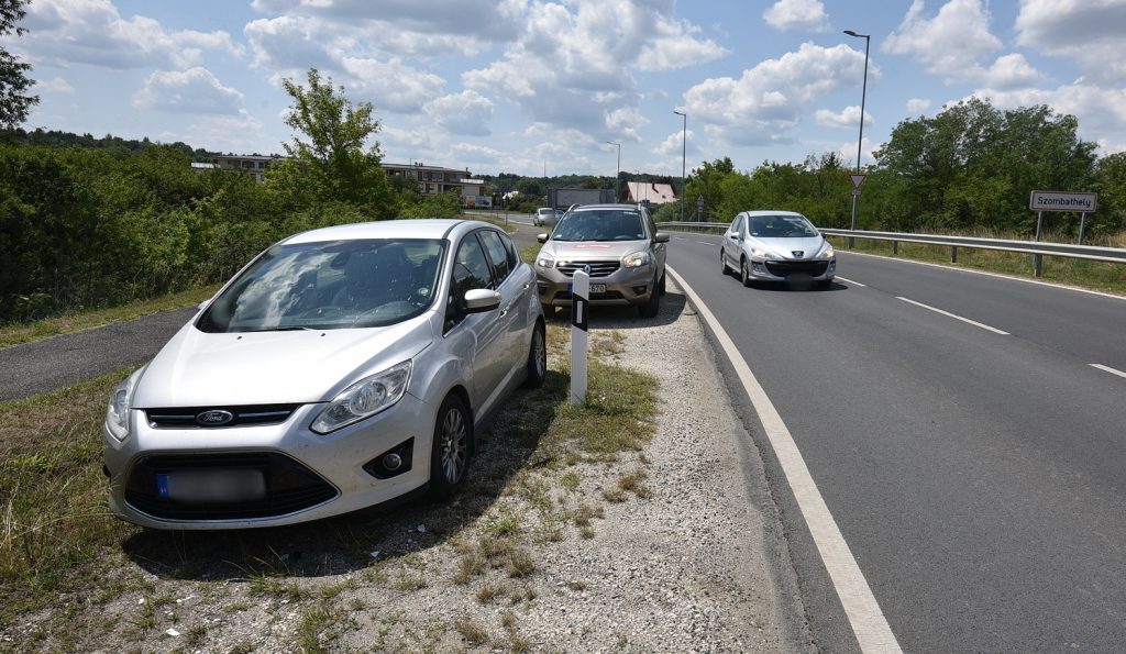 Videó – Cáfolja a megütött BMW-s sofőr szavait a Fordos