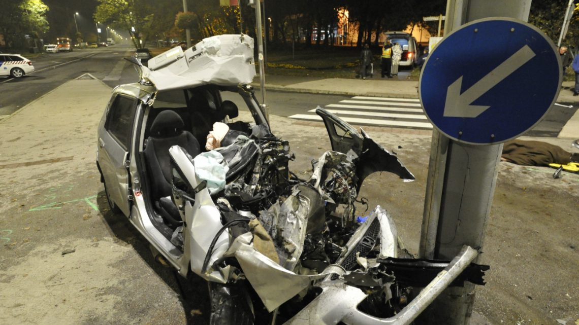 Videó – Szívszorító fotók a hajnali budapesti halálos balesetről Videó – Szívszorító fotók a hajnali budapesti halálos balesetről