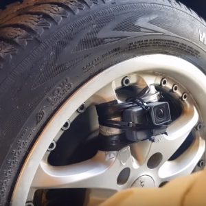 VIDEÓ: Gondoltál már arra, mit látnál, ha 100km/h-val forgó kerék lennél?