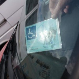 27 éve amputálták az egyik lábát,a rendszer hibája miatt azonban hónapok óta nem kapja meg rokkant kátyáját