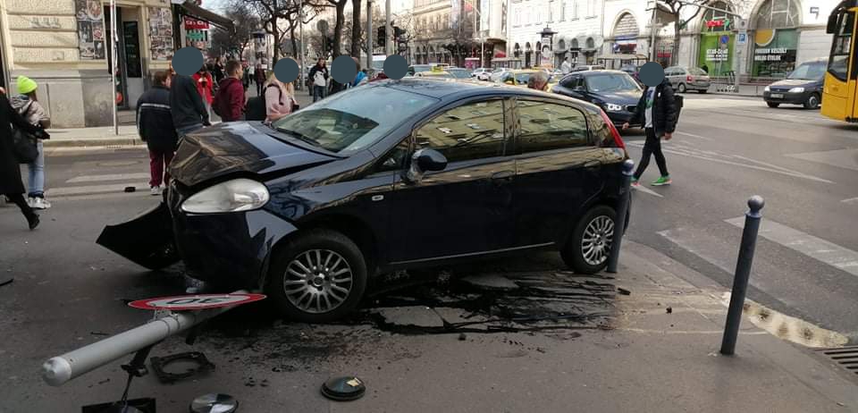 Fotók: Ennyit tudunk a mai, Wesselényi utcánál történt balesetről