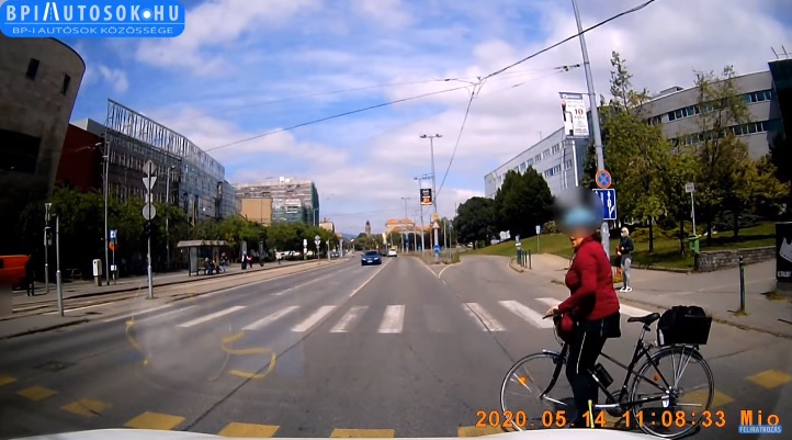 VIDEÓ: Bringasávot mindenhova! – Nem rossz ötlet, de az nem fogja megvédeni az ilyen bicikliseket
