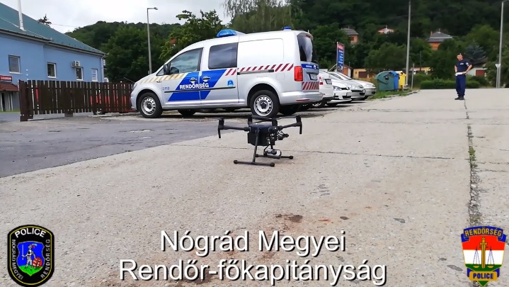 VIDEÓ: A jövőben már drónokkal is vadászik a rendőrség a szabálytalan közlekedőkre