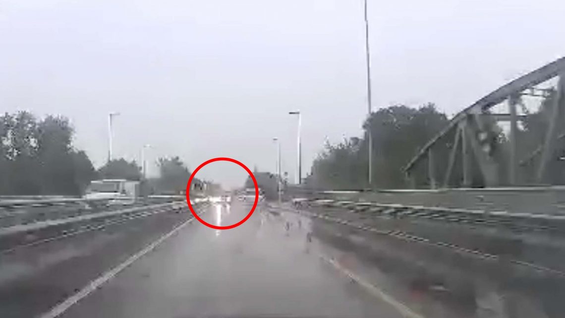VIDEÓ: Ma reggeli meglepi Csepelen a Weisz Manfréd úti felújításnál VIDEÓ: Ma reggeli meglepi Csepelen a Weisz Manfréd úti felújításnál