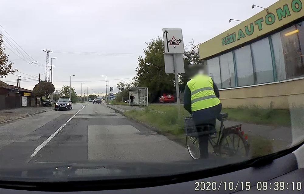 VIDEÓ: Nem “divatbringás”, csak egy józan ésszel ellátott közlekedő VIDEÓ: Nem “divatbringás”, csak egy józan ésszel ellátott közlekedő
