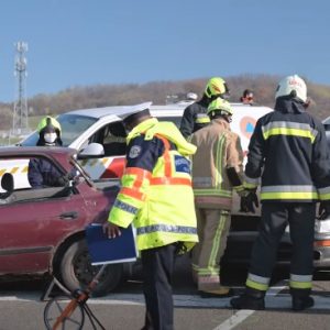 VIDEÓ: Közös, télre felkészülő gyakorlatot tartott a Magyar közút, a Rendőrség, a Katasztrófavédelem és a Honvédség