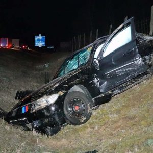 Öt autóval ütközött a forgalommal szembe hajtó autós az M5-ösön