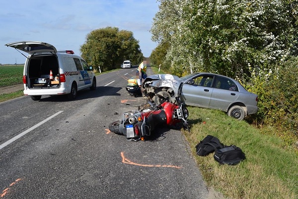 FOTÓK: Ittas volt a sofőr, aki miatt két motoros életét vesztette -A motorosok vérében is volt alkohol
