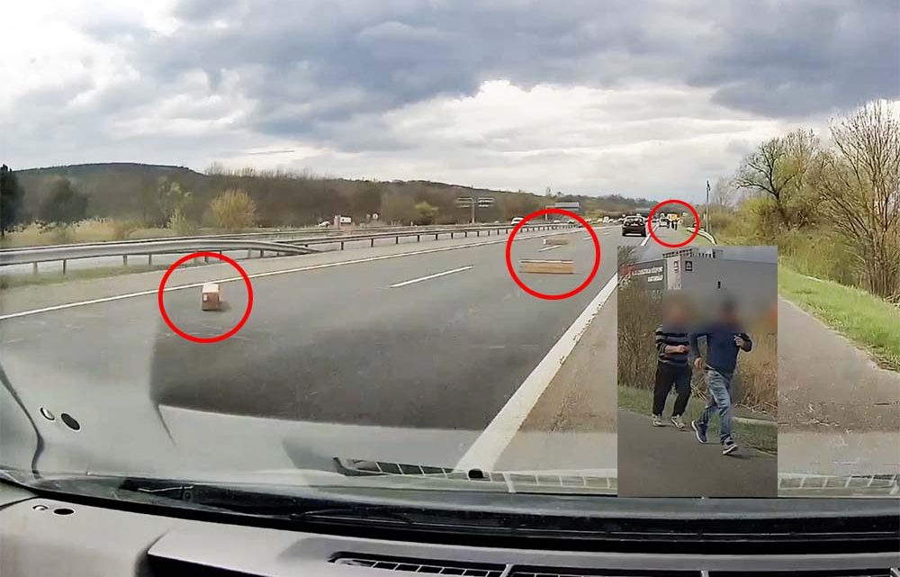 VIDEÓ: Rohantak a román kisbusz utasai az M1-esen elhagyott dobozokért VIDEÓ: Rohantak a román kisbusz utasai az M1-esen elhagyott dobozokért