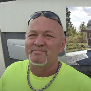 VIDEÓ: A kamerázó, ideges, Balatonra siető autósok még be is szóltak a bajba jutott sofőrnek