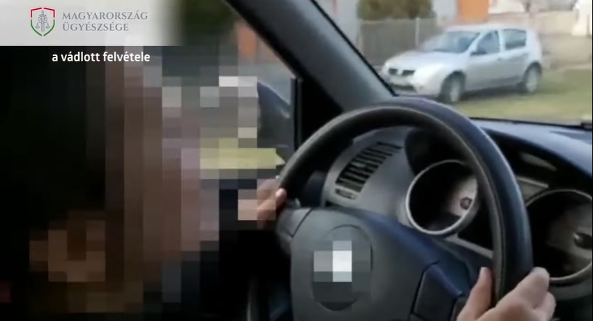 VIDEÓ: Felfüggesztett börtönt kért az ügyész az apára, aki engedte vezetni 10 éves lányát