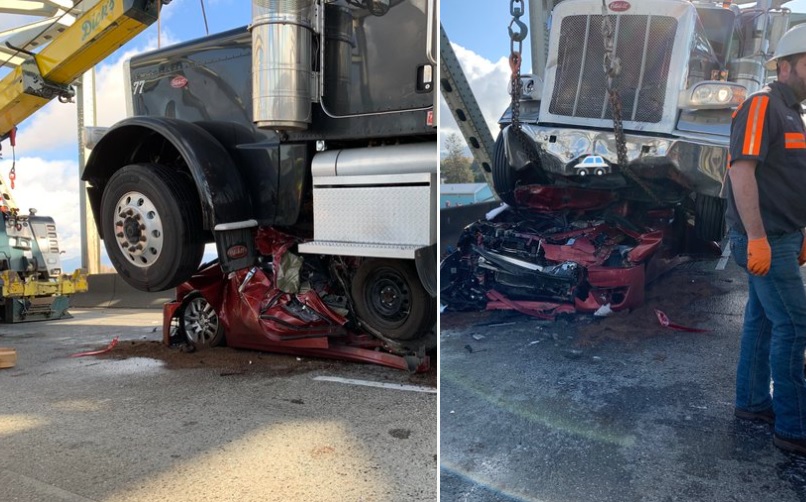 FOTÓK: Gyakorlatilag felzabálta a csőrös kamion az autót, a sofőr mégis megúszta  könnyebb sérülésekkel az esetet