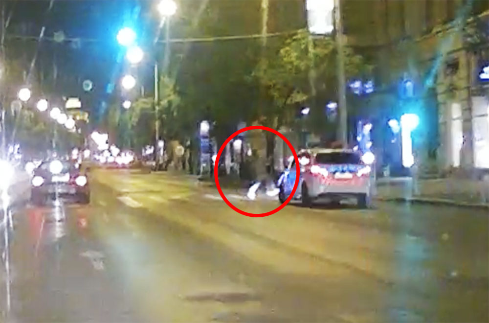 VIDEÓ: Rendőrrel elüttetni magad nagyon ciki