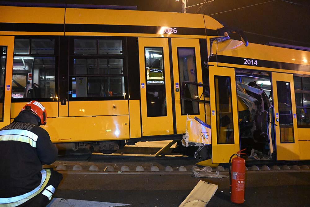 Súlyos villamosbaleset történt Budapesten