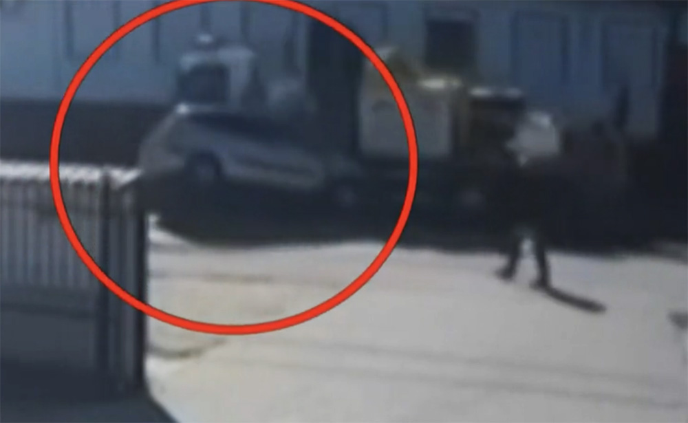 Kamera rögzítette, ahogy frontálisan a kamionnal ütközik egy autó Alsónémediben