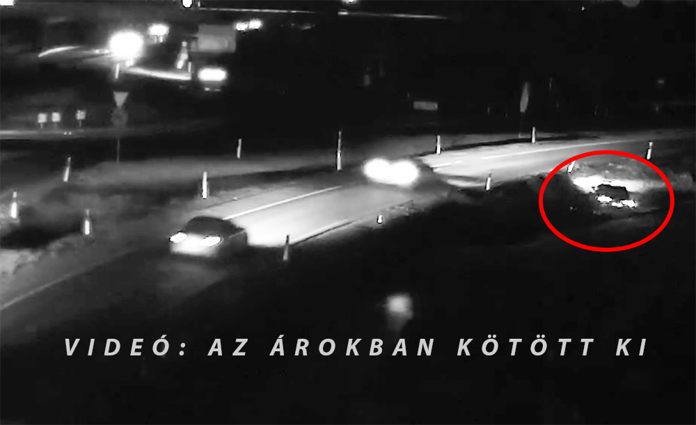 VIDEÓ: Árokba borult az M85-ön, többen elhajtottak mellette