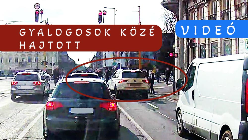 A gyalogosok közé hajtott egy vészvillogóval haladó Volkswagen Győrben