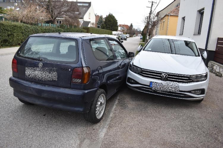 Fiatal nő Győrben: Jogsija nem volt, be volt drogozva és a műszaki is lejárt a kocsiján