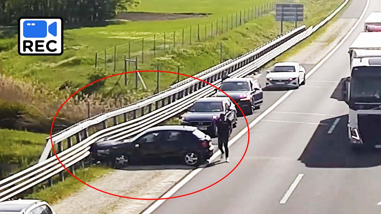 Mintha csak kikapcsolt volna a sofőr – furcsa balesetet rögzített az M86-os autóút kamerája