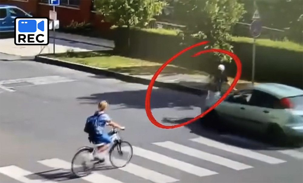 Rolleresek, bringások: Figyelem, ez a szabály életet menthet!