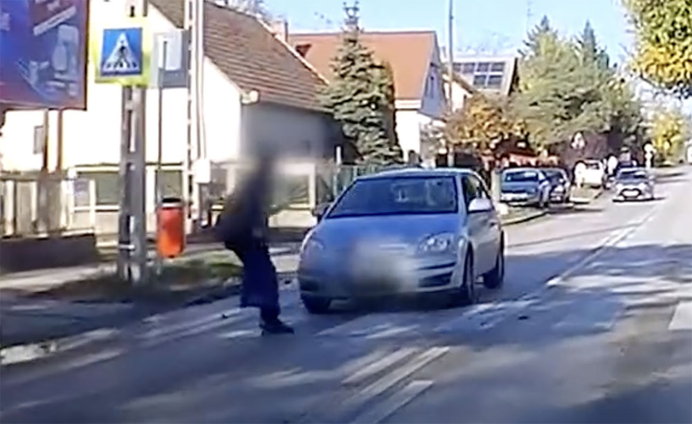 Fékezés nélkül gázolta el a gyalogost Fóton