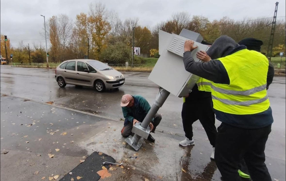 3 új, forgalmas csomópontban mérhetik fixen a sebességet