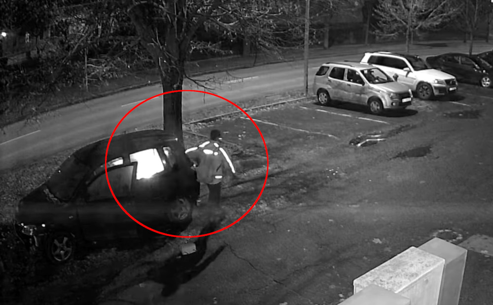 Szándékosan gyújtotta fel haragosa autóját egy férfi Esztergomban